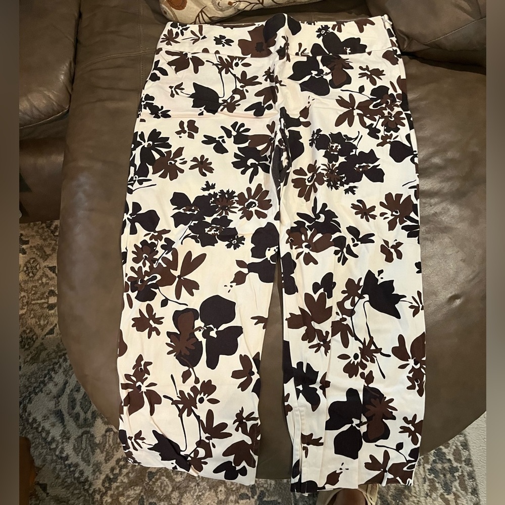 Banana Republic, brown/black floral crop pant, Size 10